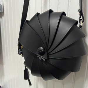 Boldrini Selleria Opera Leather Black Crossbody Bag